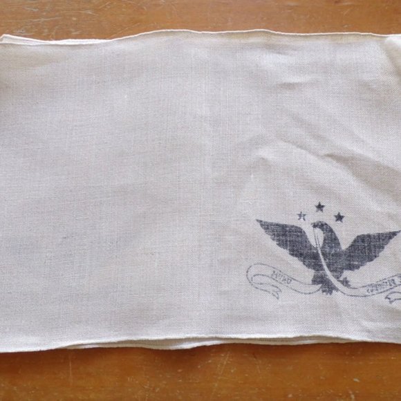 Linen Placemats E Pluribus Unum Eagle 17" x 11" 4 Piece Set  2895 - Picture 4 of 4